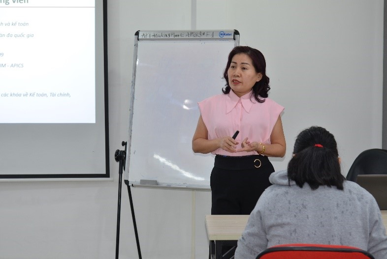Cô Trần Lê Na (FCCA) – Giám đốc tài chính (CFO) Tập đoàn Intertek Việt Nam